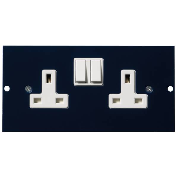 87 mm mounting plate - twin switched socket-outlet (DE) - 1